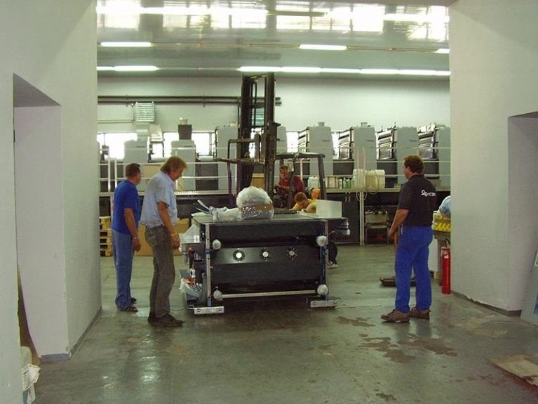 2006. augusztus 31-én A új KBA gép telepítése.