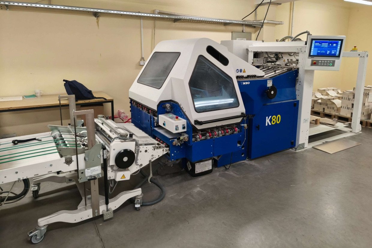 In January 2025, a sheet folding machine MBO K-80 was purchased and installed.