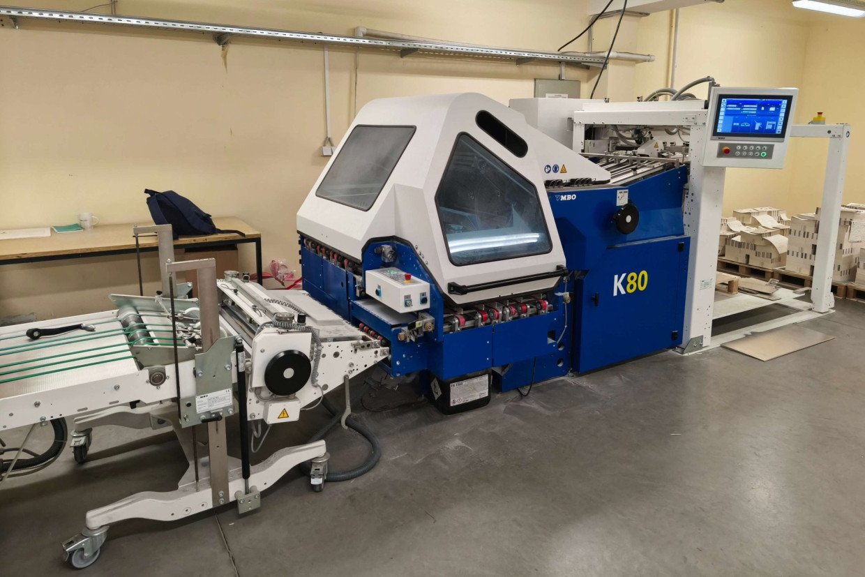2025 januárjában megvásároltuk és telepítettük az MBO K-80 ívhajtógépet.